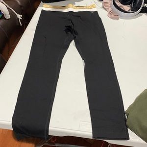Two leggings from the brand Pink (Medium)